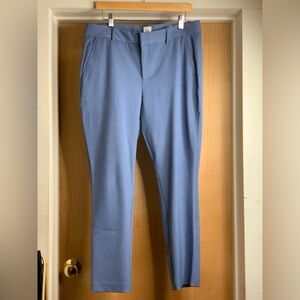 Gap Woman’s Blue Signature Ankle Pants  Size-12